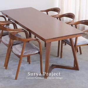 Export quality dining furniture with V leg table
